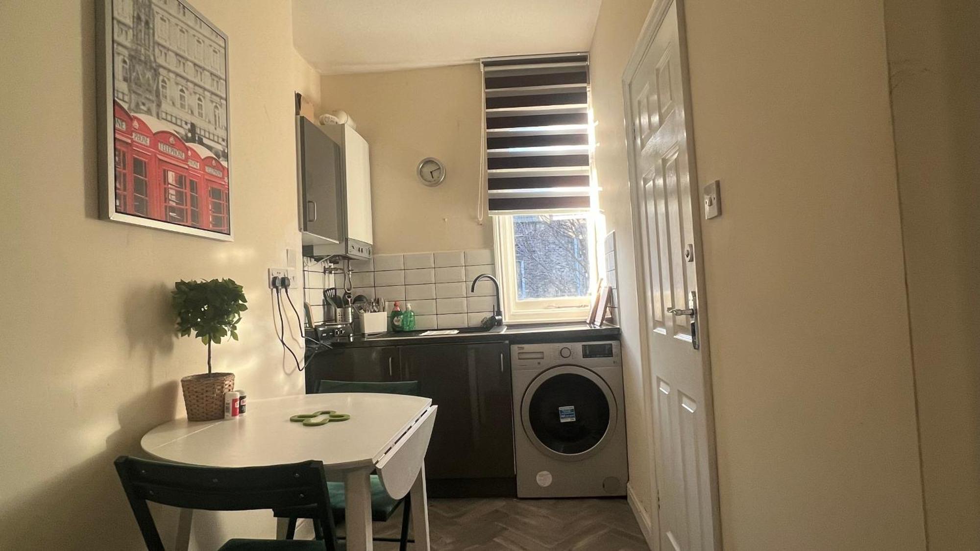 Harry Potter 9 3/4 Flat Apartment Londra Exterior foto