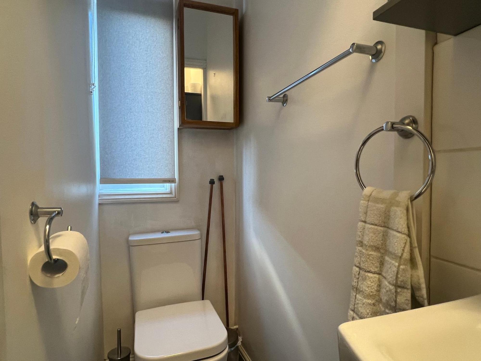 Harry Potter 9 3/4 Flat Apartment Londra Exterior foto